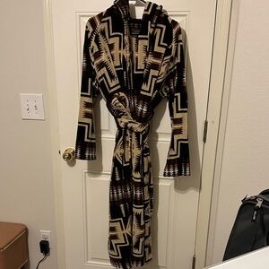 Pendleton Geometric Hooded Dress in Black and Brown